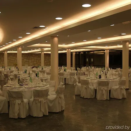 Adriatica Hotel 2*